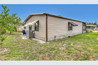 949 Laurel Circle, Barefoot Bay, FL 32976 - Photo 35