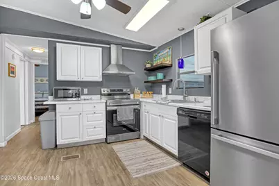 949 Laurel Circle, Barefoot Bay, FL 32976 - Photo 17