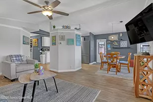 949 Laurel Cir, Barefoot Bay, FL 32976 - Photo 11
