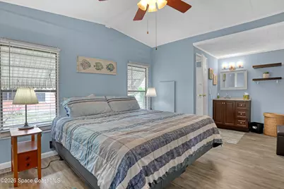 949 Laurel Circle, Barefoot Bay, FL 32976 - Photo 21