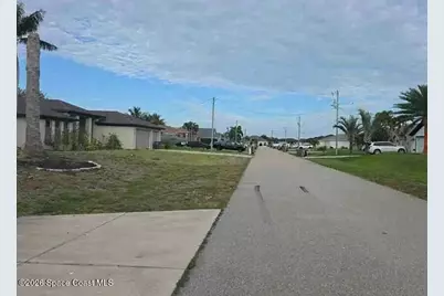 1608 SW 13th Terrace, Cape Coral, FL 33993 - Photo 3