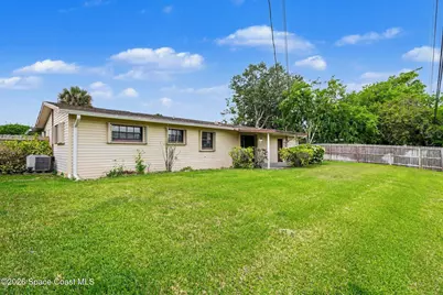 2868 Fountainhead Boulevard, Melbourne, FL 32935 - Photo 23