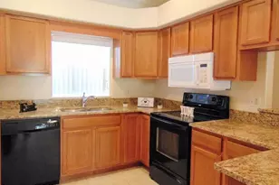 2087 Hidden Grove Ln, Merritt Island, FL 32953 - Photo 7