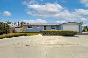 425 Newfound Harbor Dr, Merritt Island, FL 32952 - Photo 1
