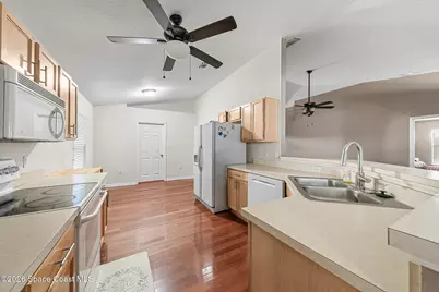 2180 Brookshire Circle, Melbourne, FL 32904 - Photo 17