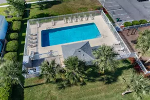2180 Brookshire Cir, Melbourne, FL 32904 - Photo 43