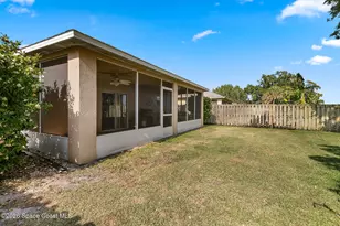 2180 Brookshire Cir, Melbourne, FL 32904 - Photo 37