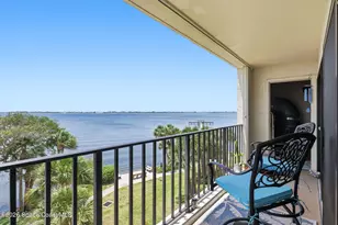 3220 River Villa Way, Melbourne Beach, FL 32951 - Photo 31