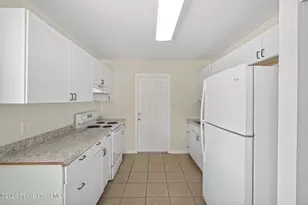 1688 Eisenhower Ave, Melbourne, FL 32935 - Photo 9