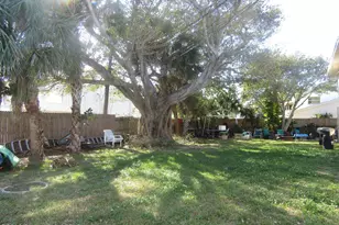 415 Harrison Ave, Cape Canaveral, FL 32920 - Photo 5