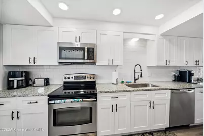 180 Paradise Boulevard #18015, Melbourne, FL 32903 - Photo 3