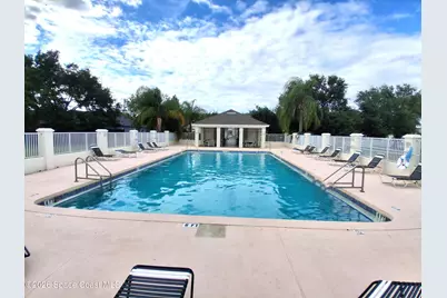 660 Wickham Lakes Drive, Melbourne, FL 32940 - Photo 23