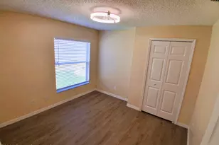 660 Wickham Lakes Dr, Melbourne, FL 32940 - Photo 17