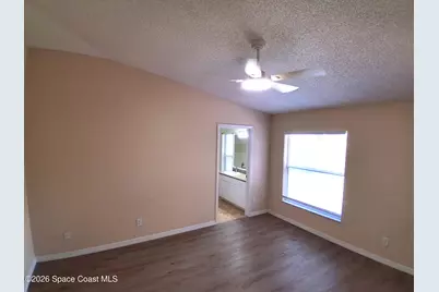 660 Wickham Lakes Drive, Melbourne, FL 32940 - Photo 11