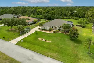 4239 Gardenwood Cir, Grant-Valkaria, FL 32949 - Photo 67