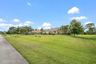 4239 Gardenwood Cir, Grant-Valkaria, FL 32949 - Photo 57