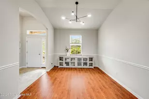 4239 Gardenwood Cir, Grant-Valkaria, FL 32949 - Photo 9