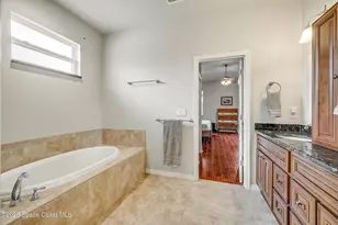 4239 Gardenwood Cir, Grant-Valkaria, FL 32949 - Photo 33