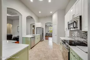 4239 Gardenwood Cir, Grant-Valkaria, FL 32949 - Photo 15