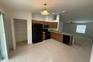 1671 Welland St SE, Palm Bay, FL 32909 - Photo 3