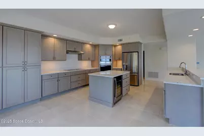 1465 S Harbor City Boulevard #204, Melbourne, FL 32901 - Photo 3