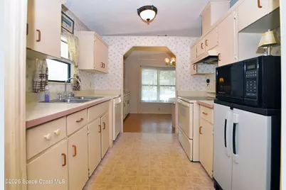642 Periwinkle Circle, Barefoot Bay, FL 32976 - Photo 5