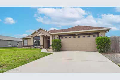 567 Mimosa Street SW, Palm Bay, FL 32908 - Photo 3