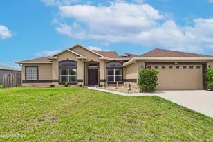 567 Mimosa St SW, Palm Bay, FL 32908 - Photo 5