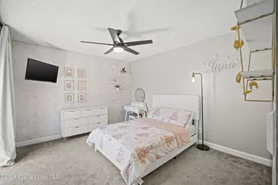 1812 Vista Oaks Circle NE, Palm Bay, FL 32905 - Photo 17