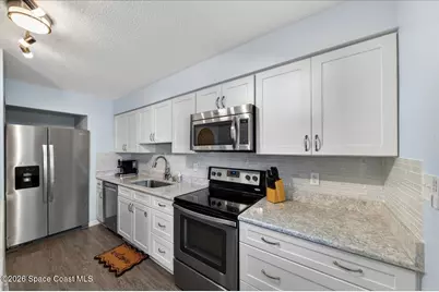 299 E Central Boulevard #2, Cape Canaveral, FL 32920 - Photo 11