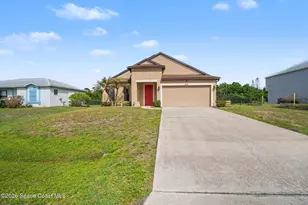 526 Sauders Rd SE, Palm Bay, FL 32909 - Photo 1