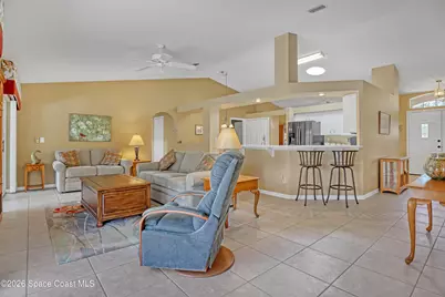 872 Hunters Creek Drive, Melbourne, FL 32904 - Photo 11