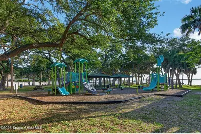 2139 Smathers Circle N, Melbourne, FL 32935 - Photo 17