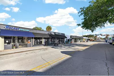 2139 Smathers Circle N, Melbourne, FL 32935 - Photo 35