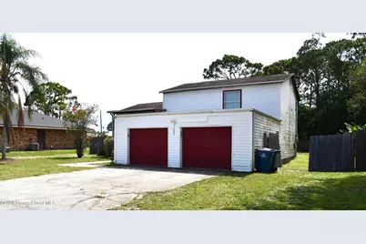 1682 Glencove Avenue NW, Palm Bay, FL 32907 - Photo 3