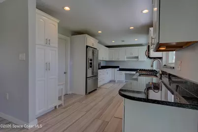 1210 Yacht Club Boulevard, Indian Harbour Beach, FL 32937 - Photo 17