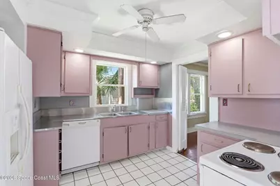 2316 Country Club Road, Melbourne, FL 32901 - Photo 31