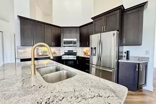 2110 Lionel Dr, Melbourne, FL 32940 - Photo 15