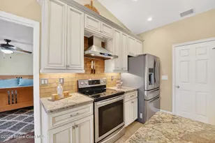 1467 Higbee St SE, Palm Bay, FL 32909 - Photo 11