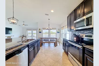 12033 Grand Kempston Drive, Gibsonton, FL 33534 - Photo 11