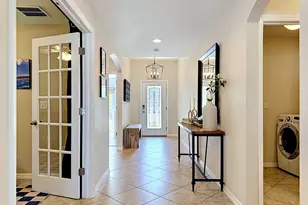 12033 Grand Kempston Dr, Gibsonton, FL 33534 - Photo 5