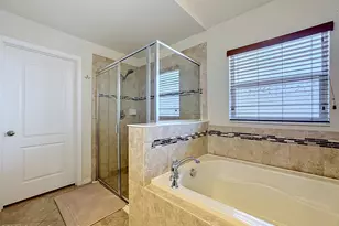 12033 Grand Kempston Dr, Gibsonton, FL 33534 - Photo 27