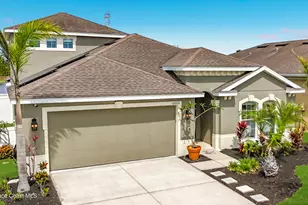 12033 Grand Kempston Dr, Gibsonton, FL 33534 - Photo 1