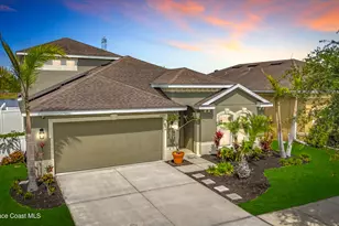 12033 Grand Kempston Dr, Gibsonton, FL 33534 - Photo 1