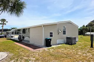 118 Holiday Park Blvd NE, Palm Bay, FL 32907 - Photo 5