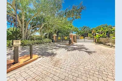 225 S Tropical Trail #601, Merritt Island, FL 32952 - Photo 25