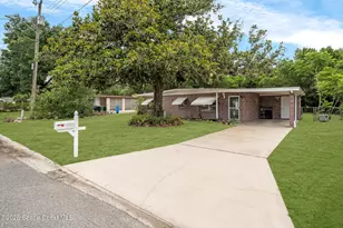 2895 Citrus Dr, Titusville, FL 32796 - Photo 3