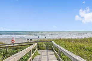 199 Wakulla Ln, Cocoa Beach, FL 32931 - Photo 19