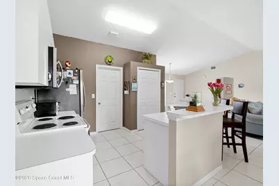 953 Del Mar Circle, Melbourne, FL 32904 - Photo 13