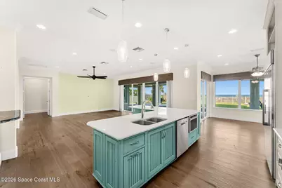 515 S Atlantic Avenue, Cocoa Beach, FL 32931 - Photo 9